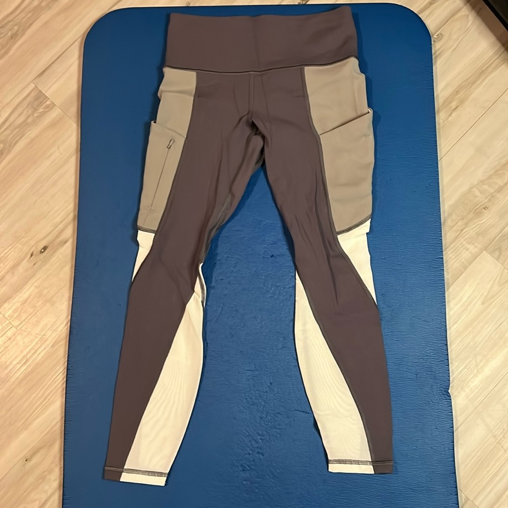 Athleta ultimate stash pocket leggings
